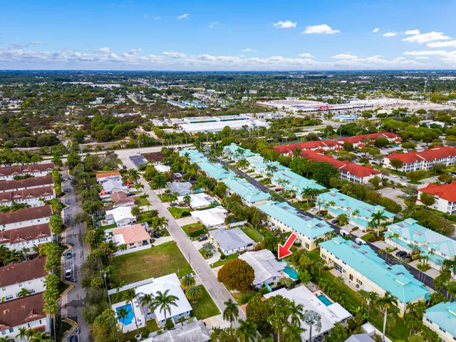 $4,500 | 113 Park Lane East, Hypoluxo, FL 33462