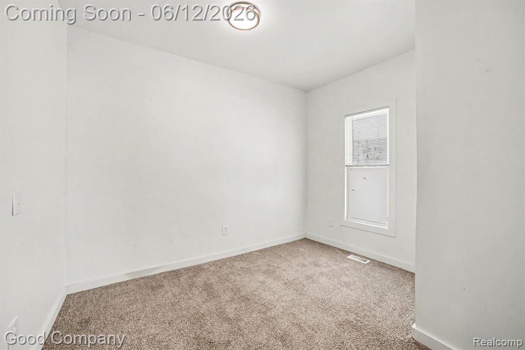 701 11th Street Bay City, MI 48708 - Photo 16 of 25