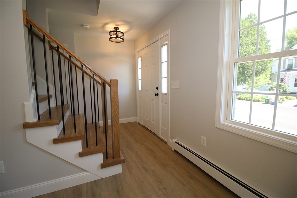 110 St Louis Street Worcester, MA 01607 - Photo 10 of 34