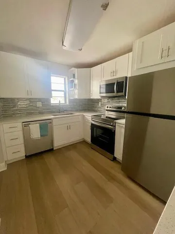 $2,350 | 9370 Southwest 8th Street, Unit 308, Boca Raton, FL 33428