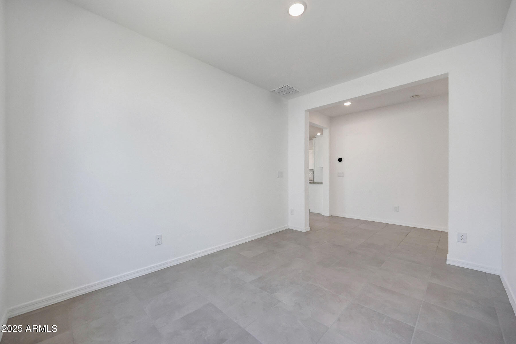 24180 West Raymond Street Buckeye, AZ 85326 - Photo 8 of 17 PHX_Tyler_Lot 2034_Cobalt_24180_flex