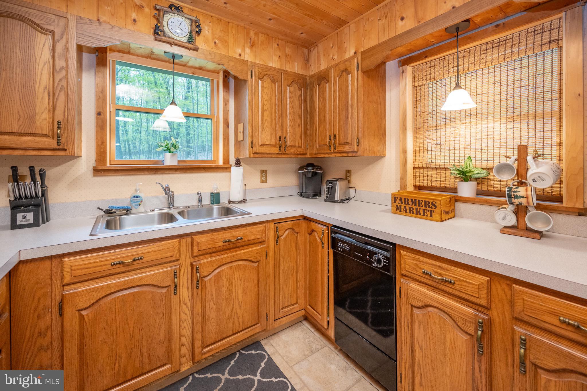 482 Pergin Farm Road Oakland, MD 21550 - Photo 16 of 48 Gallery Image 16