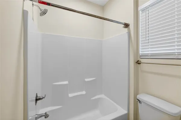 $2,200 | 204 Palm Street, St. Simons Island, GA 31522