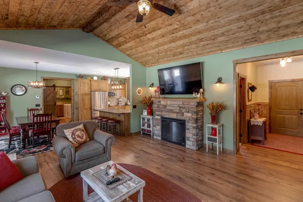 $569,000 | 1190 Mayo Road Southwest, Pequot Lakes, MN 56472