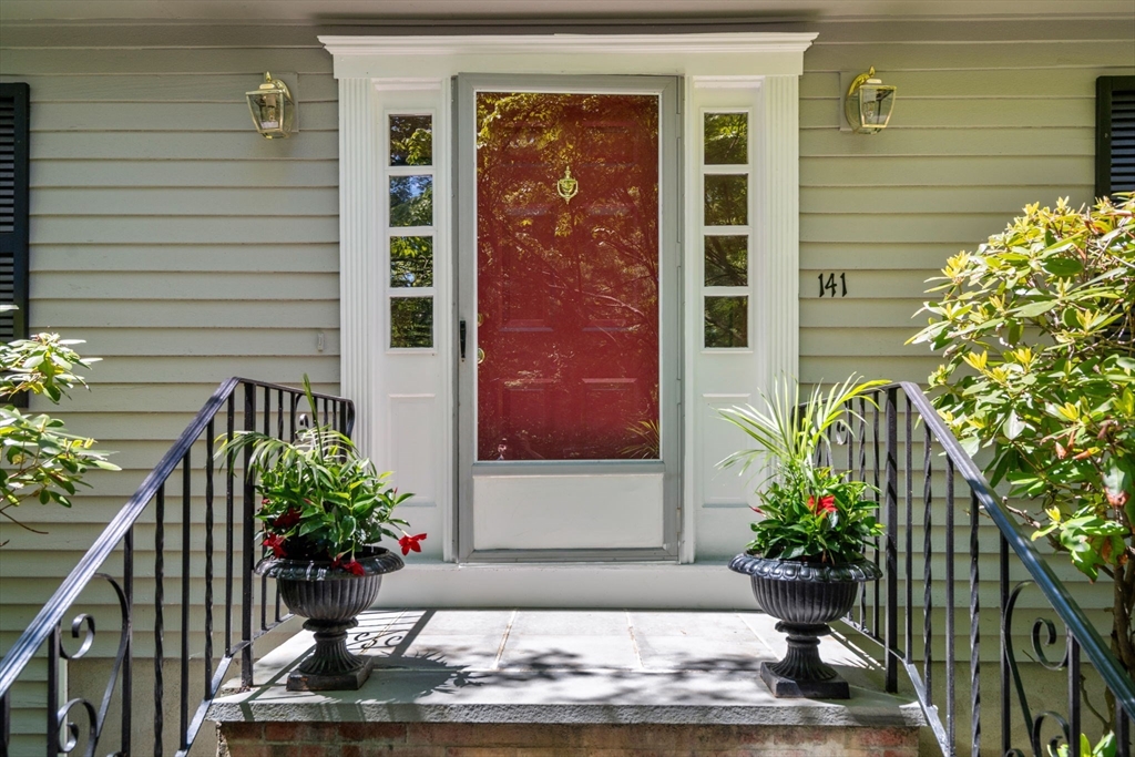 141 Westgate Wellesley, MA 02481 - Photo 2 of 36