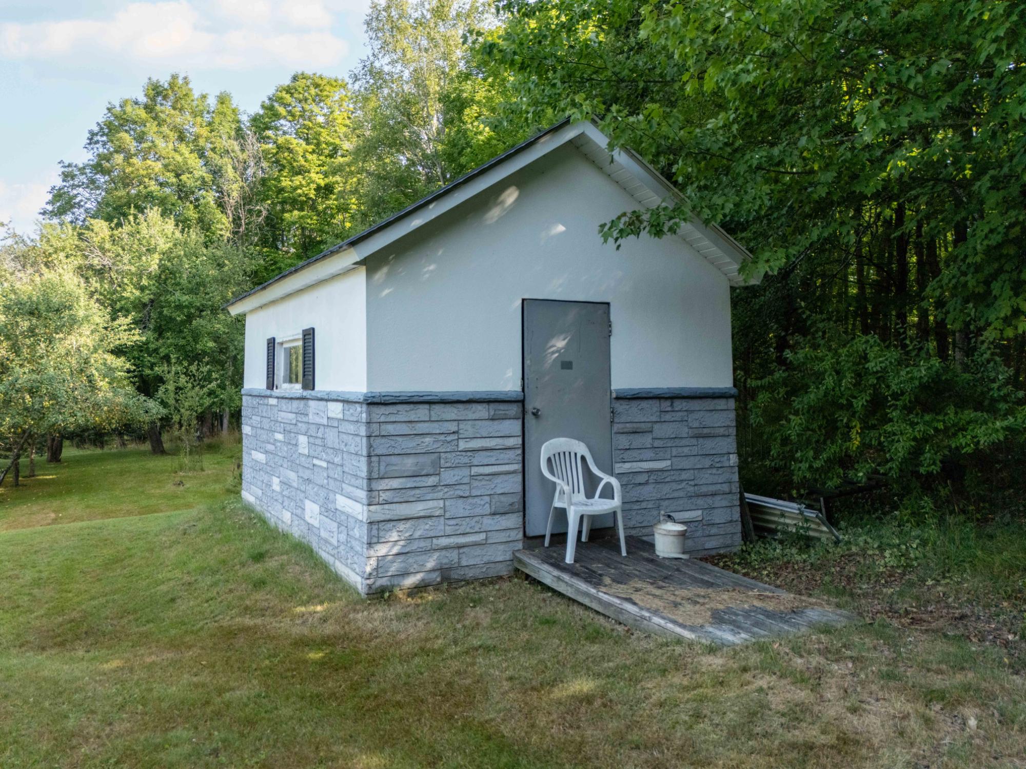 135 Hanmer Road Iron River, MI 49935 - Photo 37 of 39 Gallery Image 37