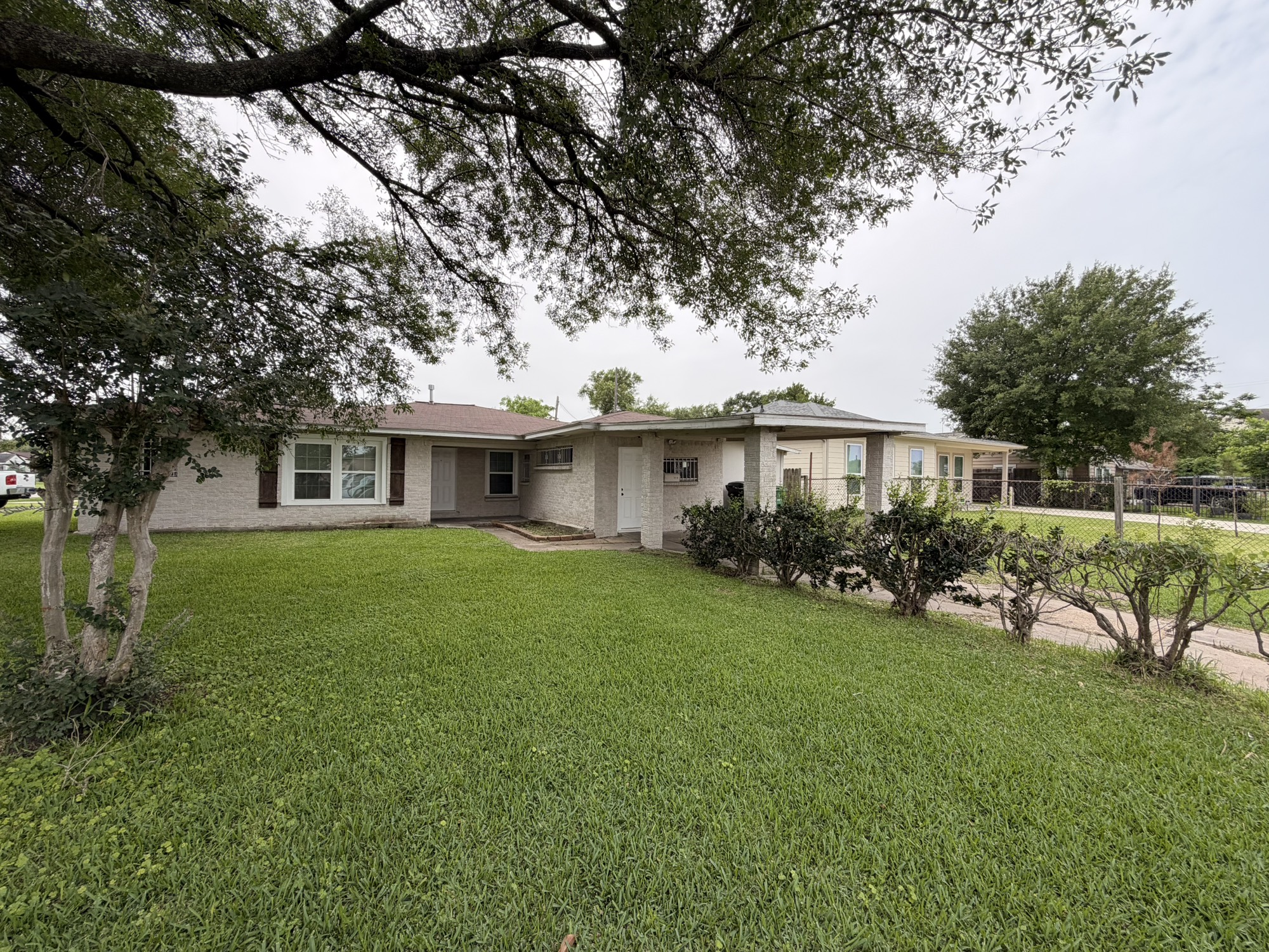 7810 Kimble Street Houston, TX 77017 - Photo 1 of 18