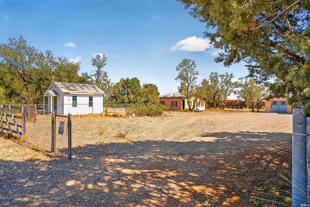 7865 Franklin Road Southeast Deming, NM 88030 - Photo 10 of 74 Gallery Image 10