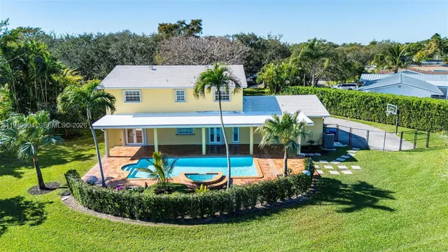 $2,499,000 | Pinecrest, Pinecrest, FL 33156