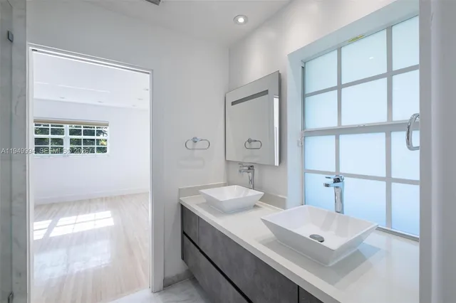 $2,499,000 | Pinecrest, Pinecrest, FL 33156