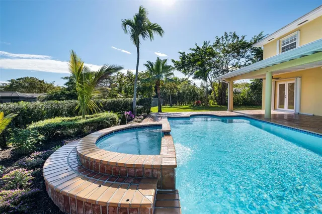 $2,499,000 | Pinecrest, Pinecrest, FL 33156