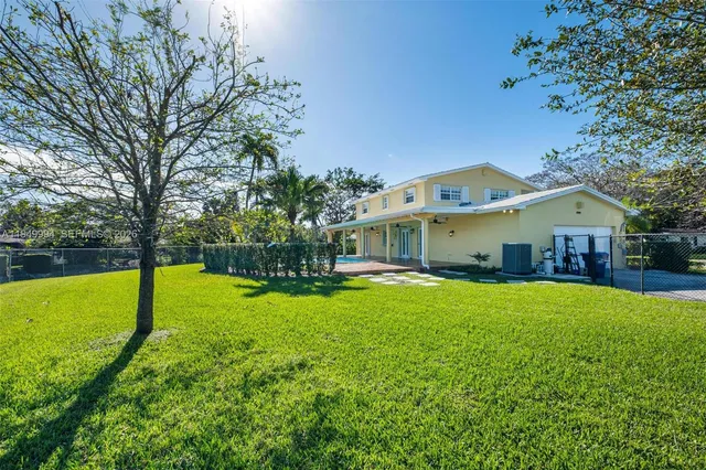 $2,499,000 | Pinecrest, Pinecrest, FL 33156