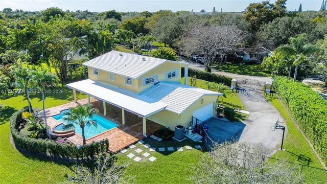 $2,499,000 | Pinecrest, Pinecrest, FL 33156