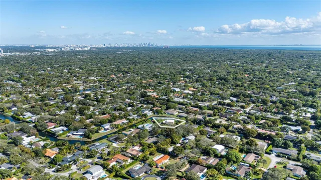 $2,499,000 | Pinecrest, Pinecrest, FL 33156