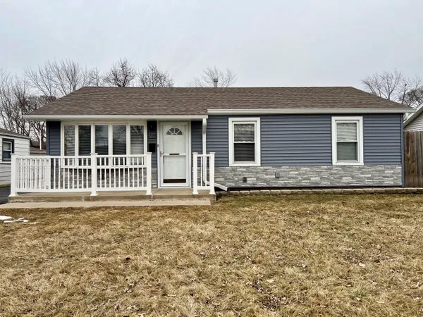 $215,000 | 719 North Indiana Street, Griffith, IN 46319
