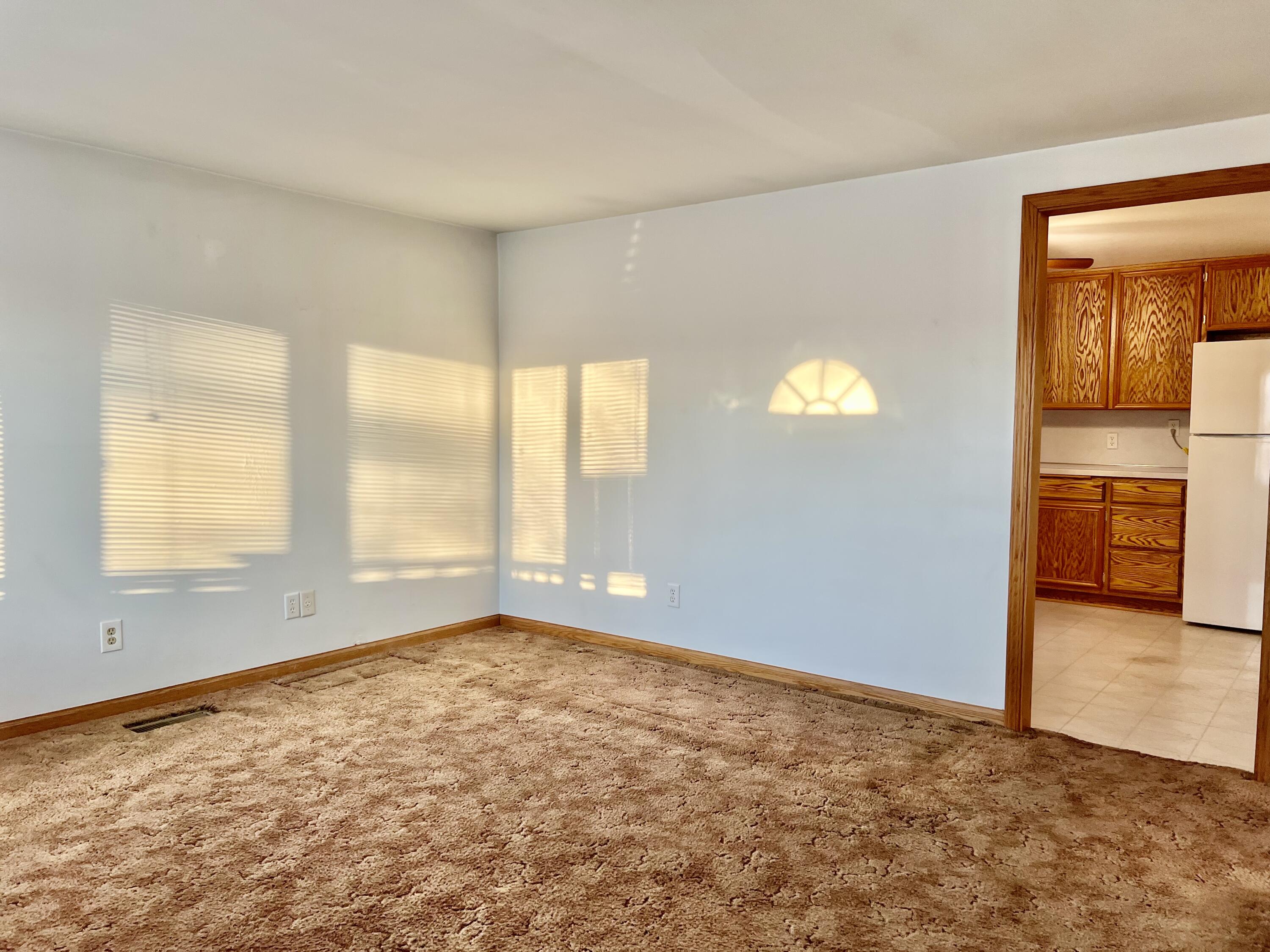 719 North Indiana Street Griffith, IN 46319 - Photo 13 of 24 3000x2250