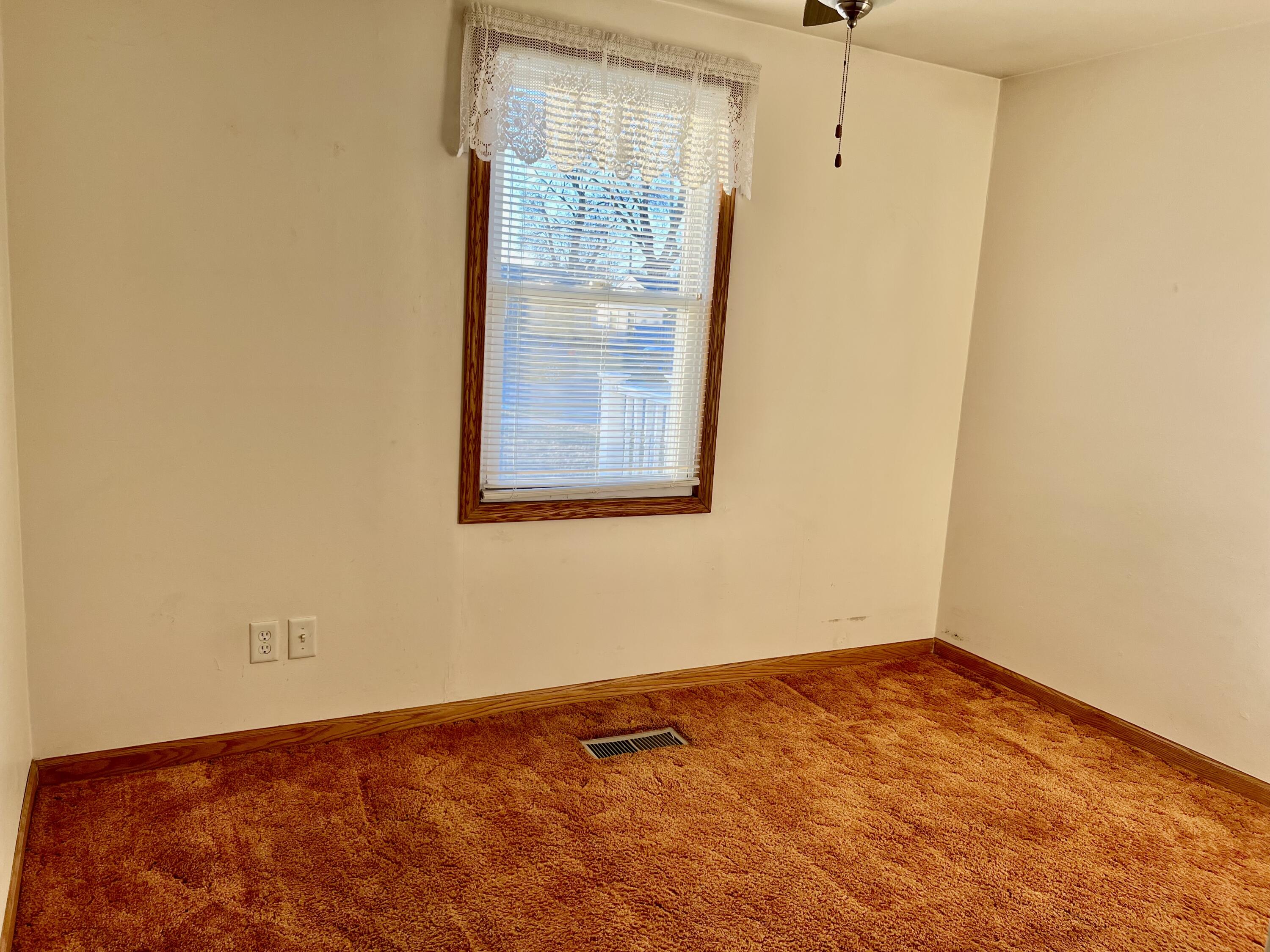 719 North Indiana Street Griffith, IN 46319 - Photo 18 of 24 3000x2250