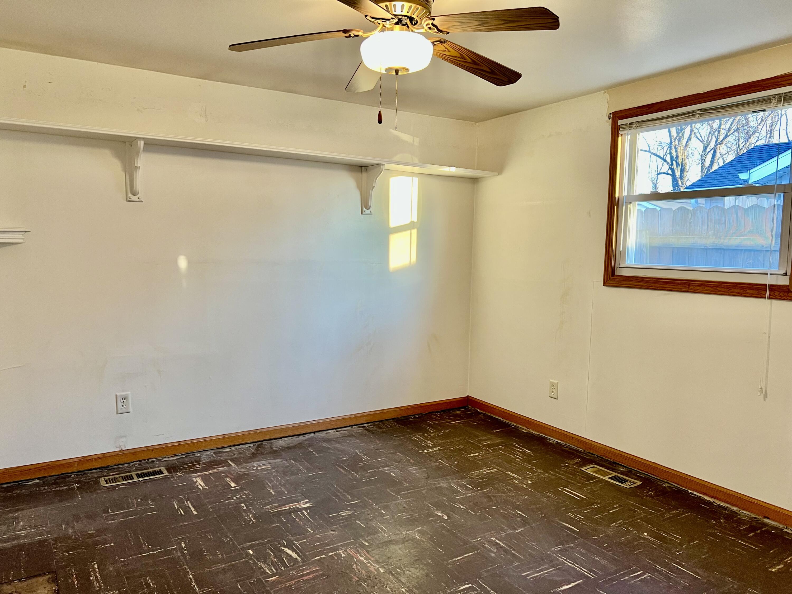 719 North Indiana Street Griffith, IN 46319 - Photo 22 of 24 3000x2250