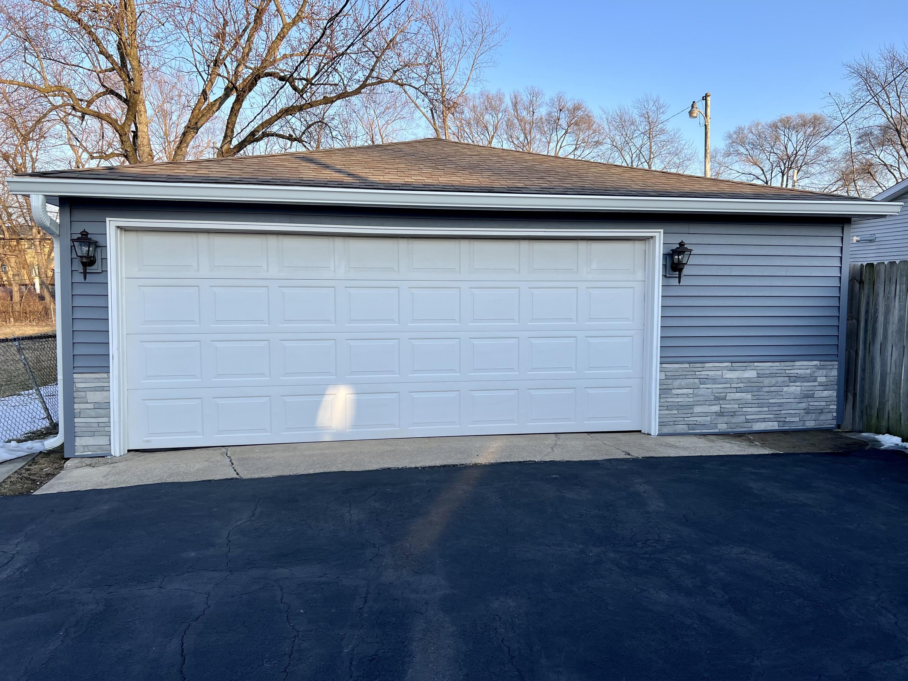 719 North Indiana Street Griffith, IN 46319 - Photo 3 of 24 3000x2250