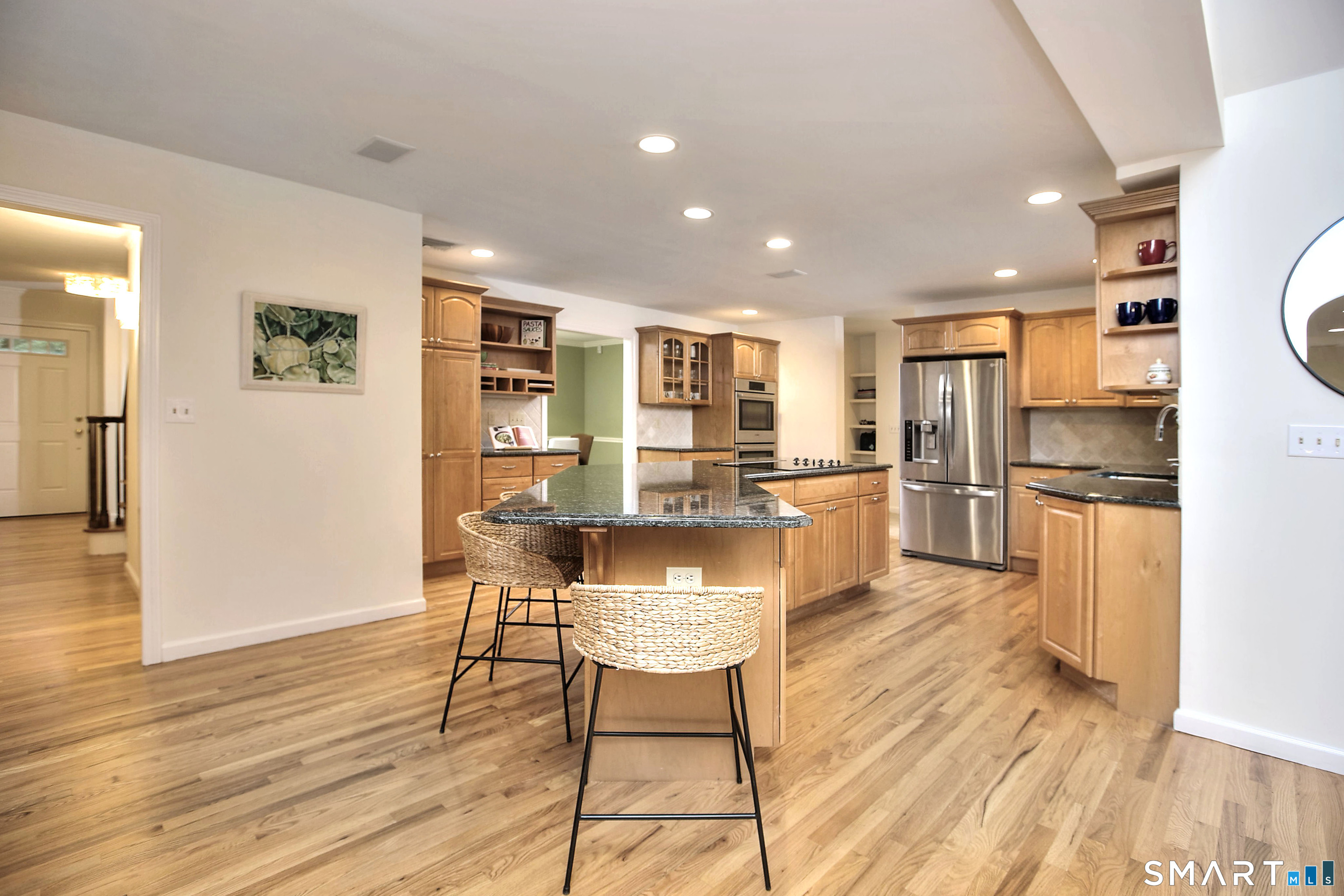 4 North Valley Road Ridgefield, CT 06877 - Photo 9 of 40
