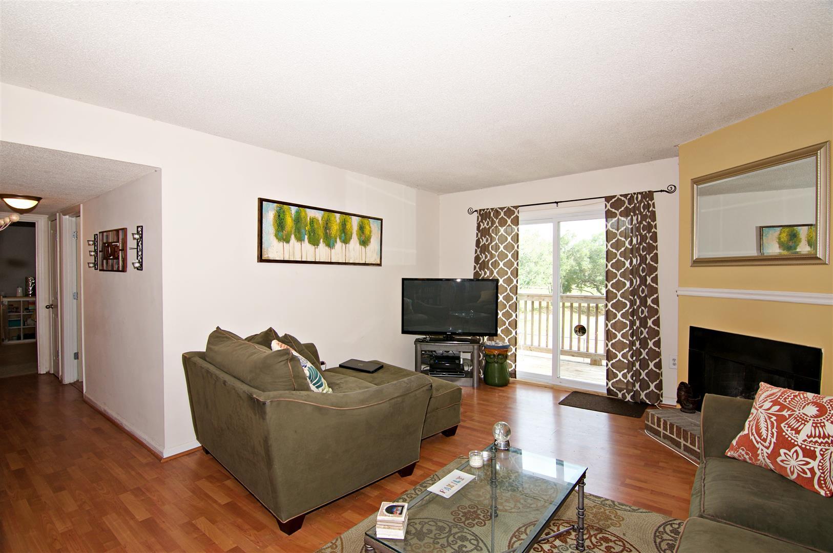1402 Camp Road, Unit 16G Charleston, SC 29412 - Photo 3 of 20 3 (Large)
