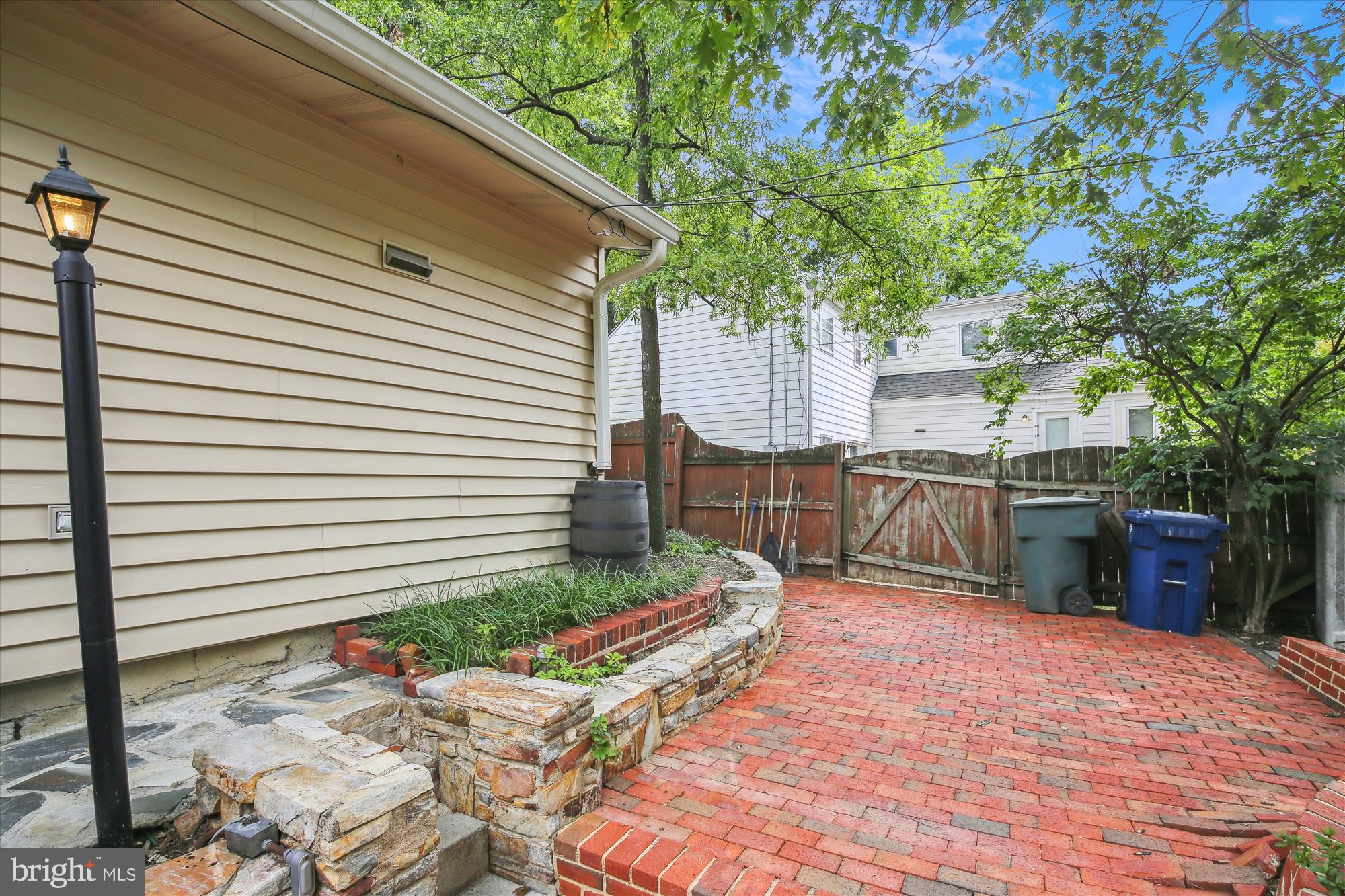 3304 Circle Hill Road Alexandria, VA 22305 - Photo 40 of 59 Patio