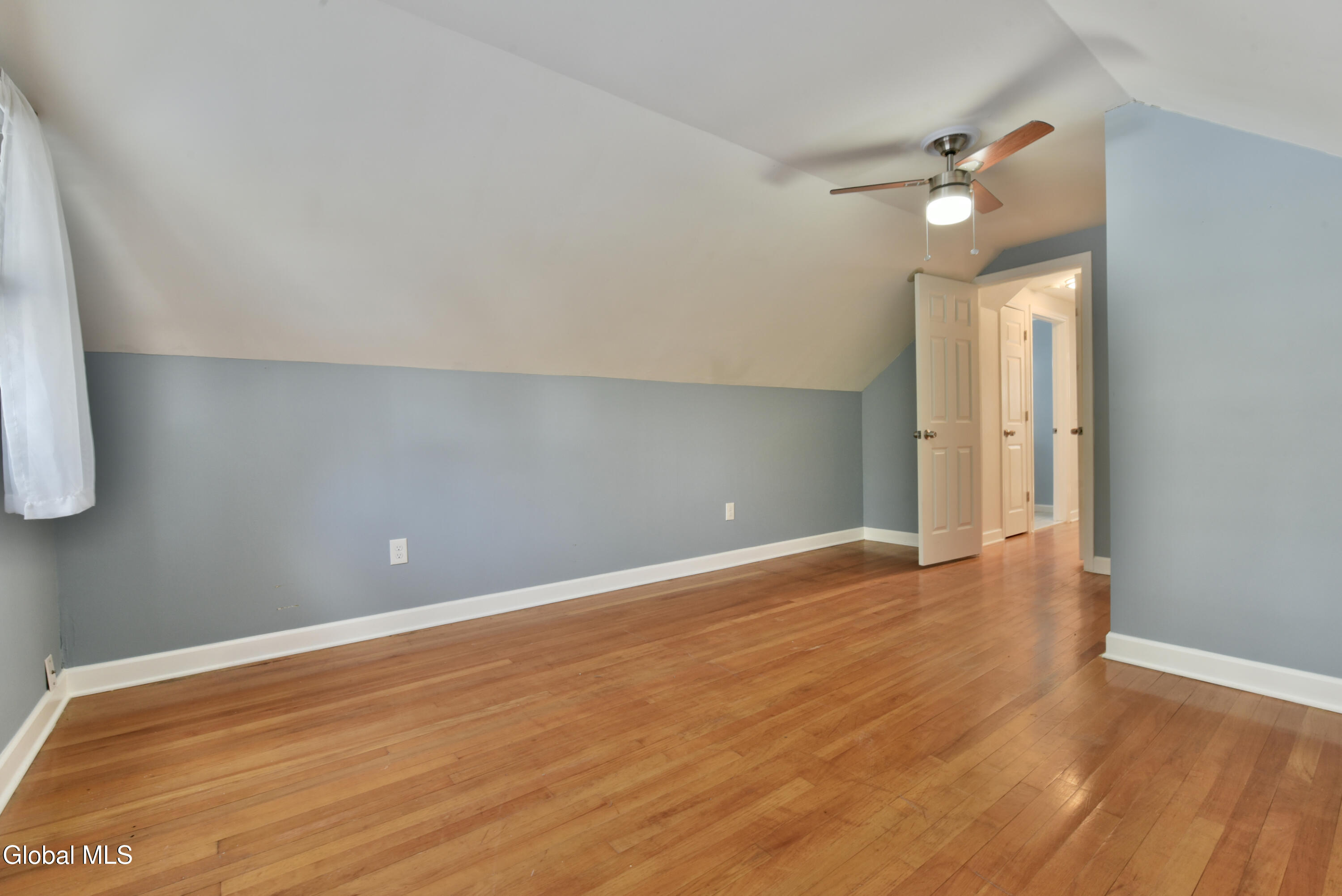 23 New Castle Road Halfmoon, NY 12065 - Photo 31 of 62 23NewcastleRdUpstairsBR13