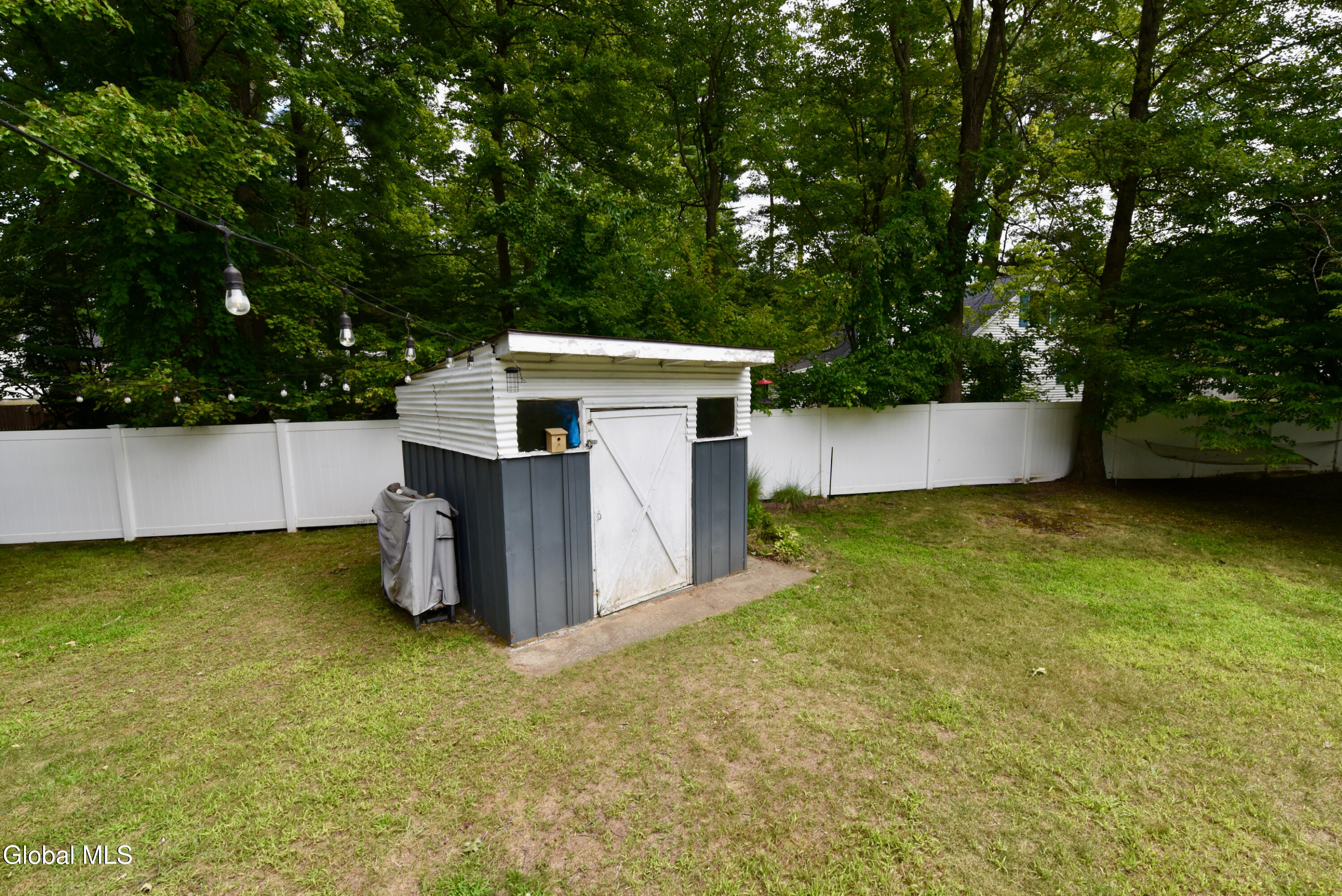 23 New Castle Road Halfmoon, NY 12065 - Photo 52 of 62 23NewcastleShedHammock