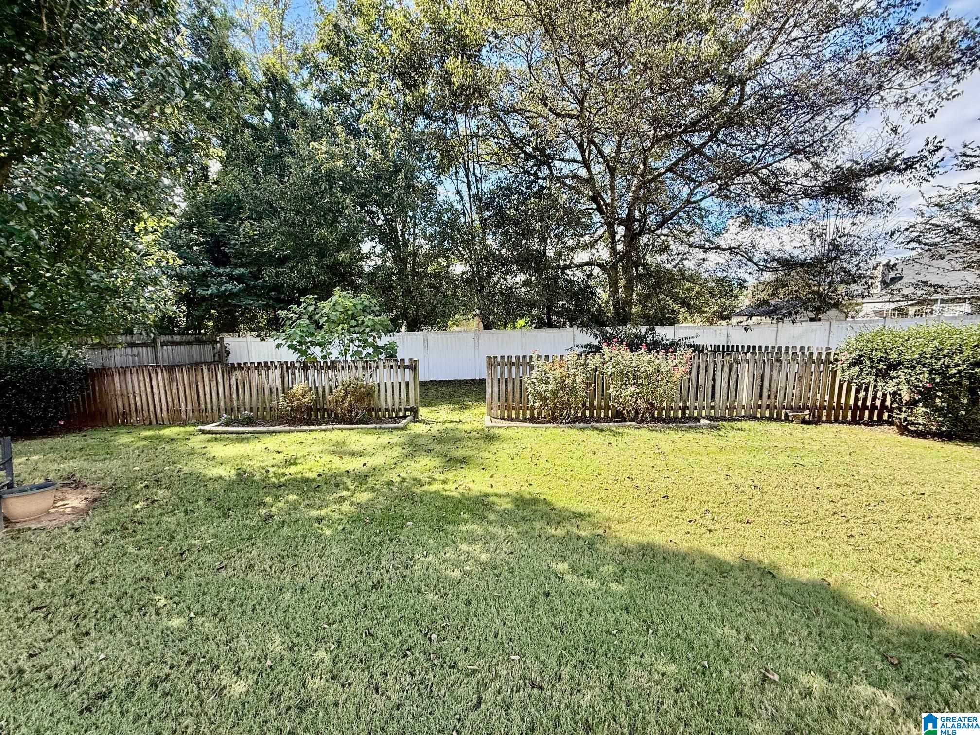 1652 Oliver Road Leeds, AL 35094 - Photo 2 of 28 Gallery Image 2