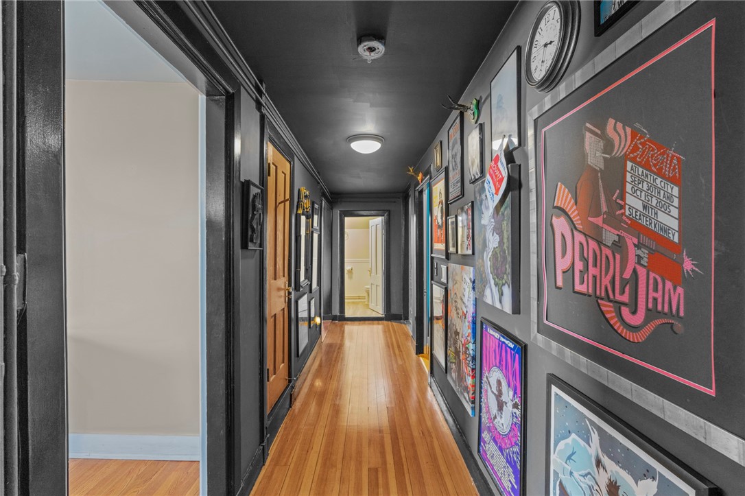 569 Spring Street, Unit 3 Newport, RI 02840 - Photo 21 of 32