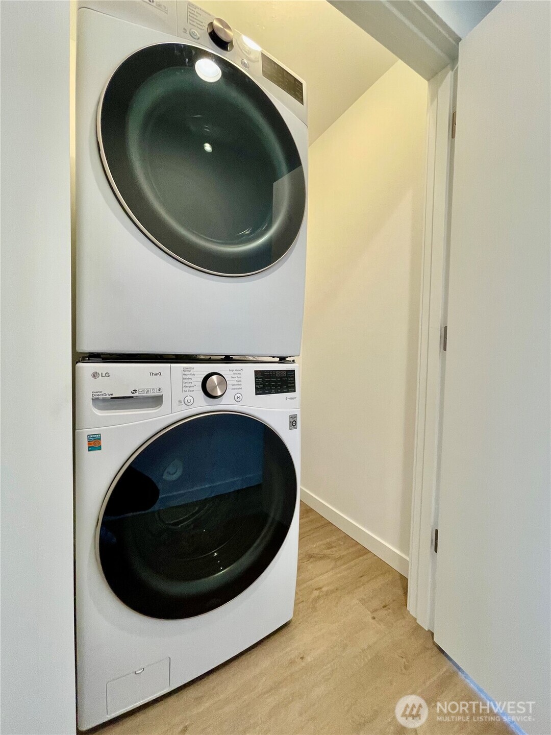 3307 Wetmore Avenue South, Unit A Seattle, WA 98144 - Photo 14 of 24 a utility room with dryer and washer