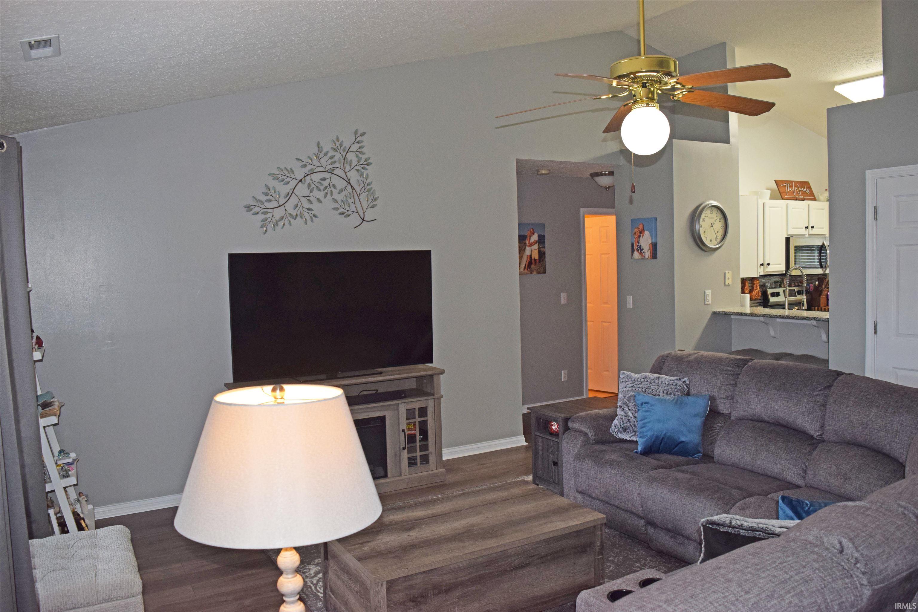 200 East Evergreen Road Evansville, IN 47711 - Photo 12 of 36 Gallery Image 12
