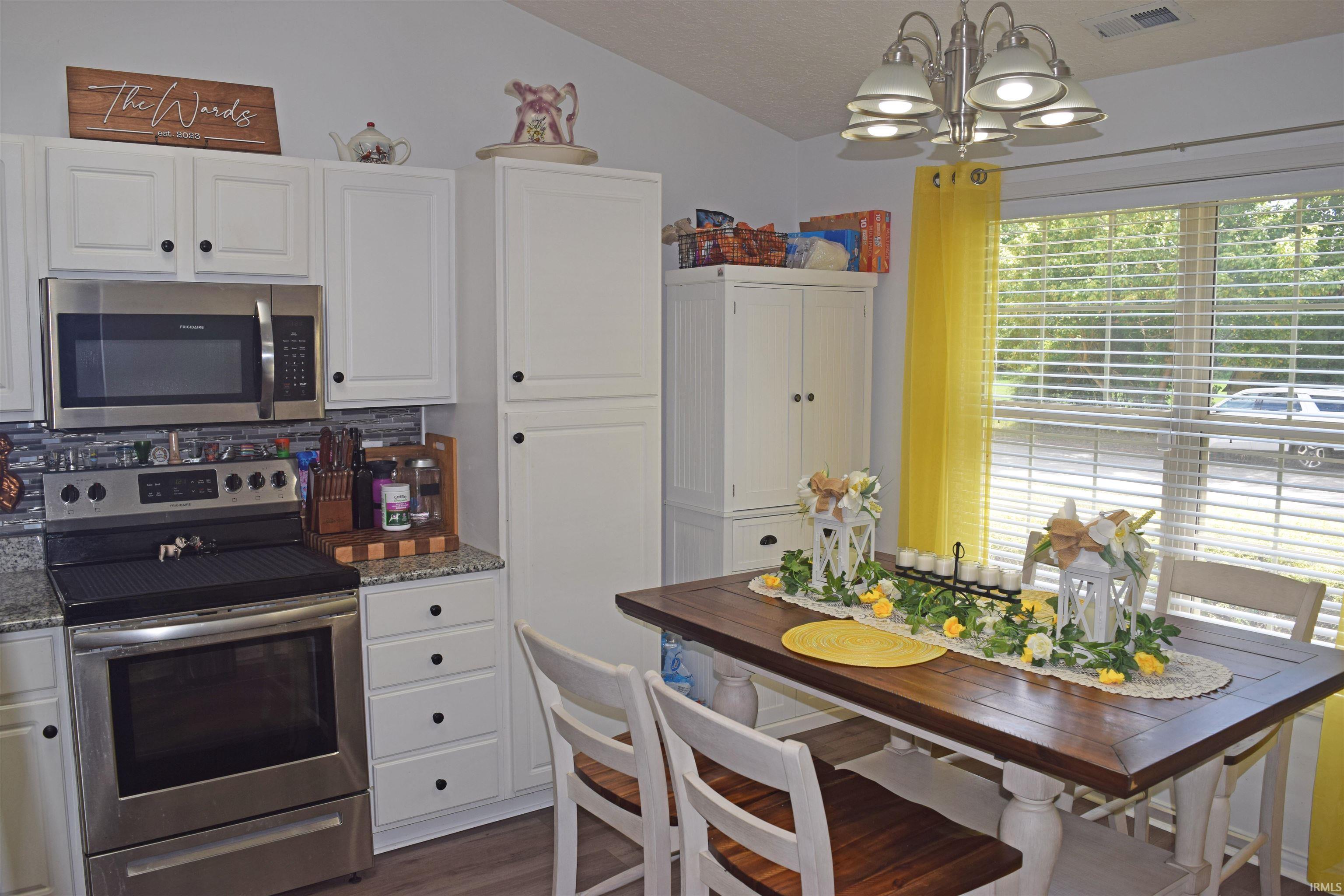 200 East Evergreen Road Evansville, IN 47711 - Photo 2 of 36 Gallery Image 2