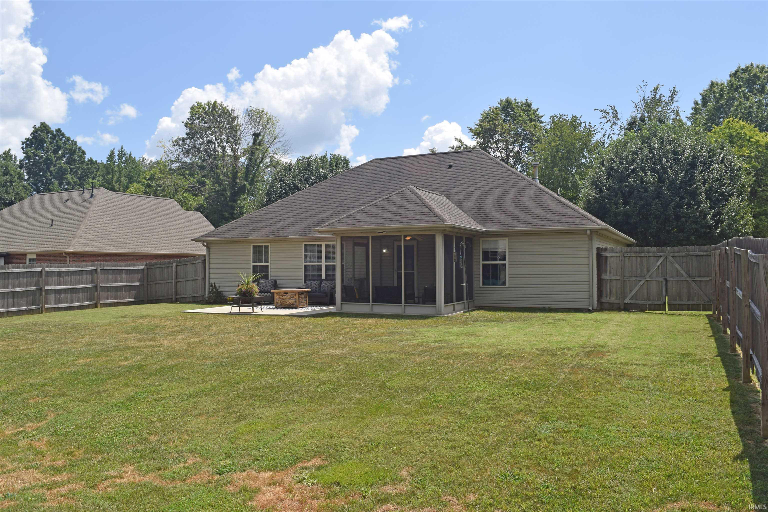 200 East Evergreen Road Evansville, IN 47711 - Photo 31 of 36 Gallery Image 31