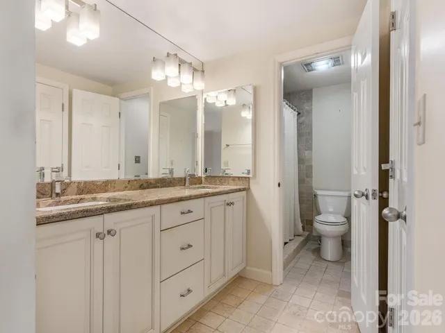 $599,000 | 2222 Selwyn Avenue, Unit 507, Charlotte, NC 28207