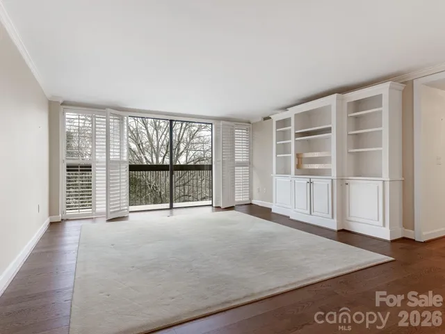 $599,000 | 2222 Selwyn Avenue, Unit 507, Charlotte, NC 28207
