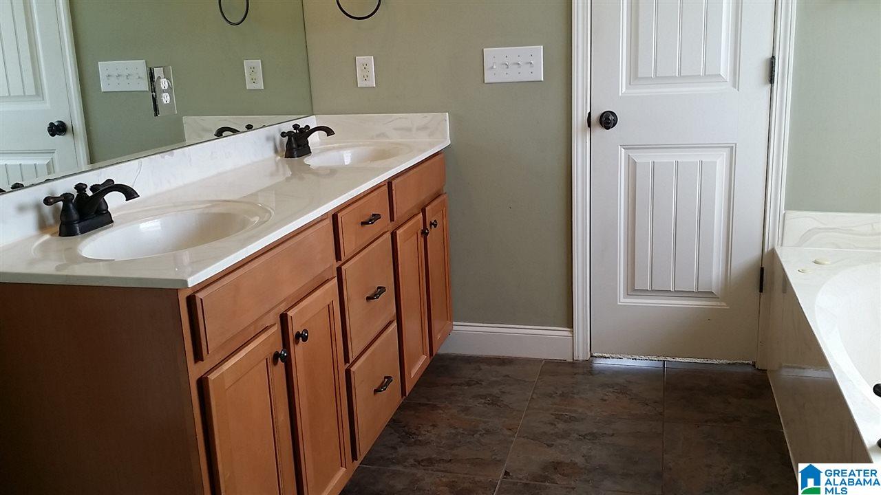 185 Smithfield Lane Springville, AL 35146 - Photo 17 of 38