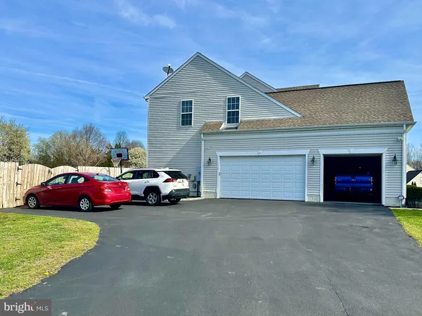 $699,950 | 7507 Katie Drive, Fredericksburg, VA 22407