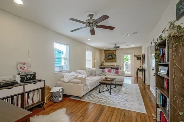 $410,000 | 424 Fern Street, New Orleans, LA 70118
