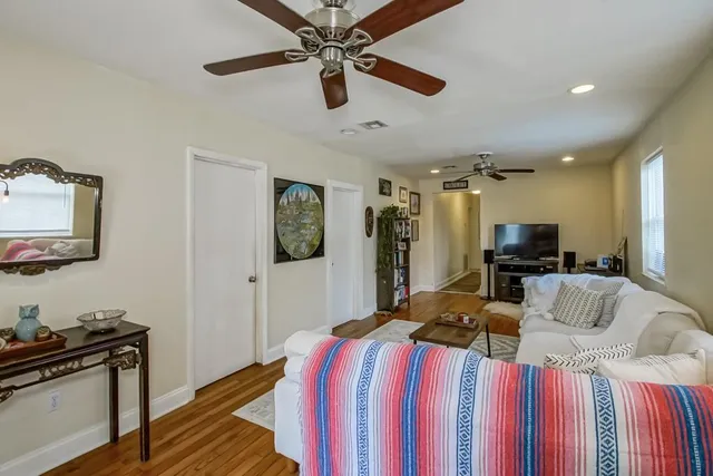 $410,000 | 424 Fern Street, New Orleans, LA 70118