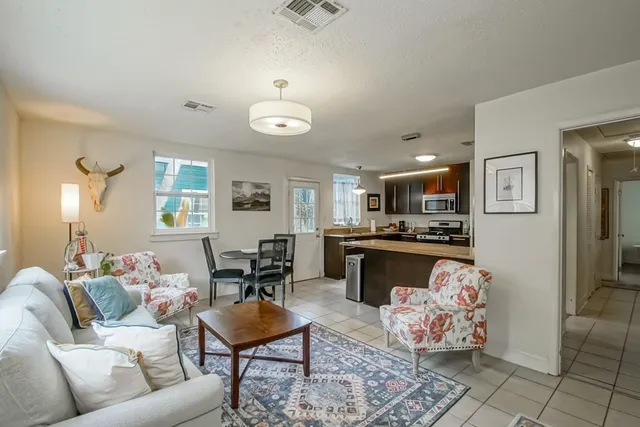 $410,000 | 424 Fern Street, New Orleans, LA 70118