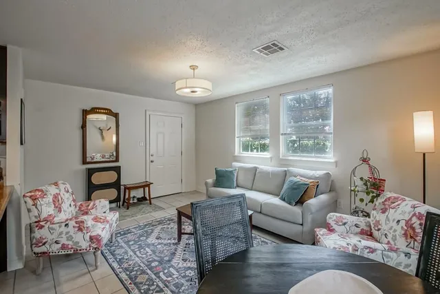 $410,000 | 424 Fern Street, New Orleans, LA 70118