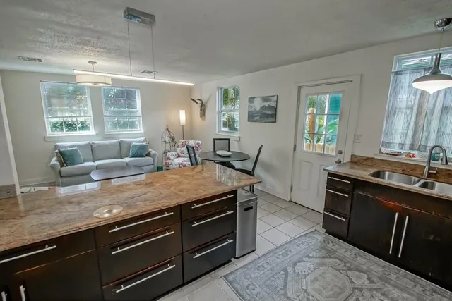 $410,000 | 424 Fern Street, New Orleans, LA 70118