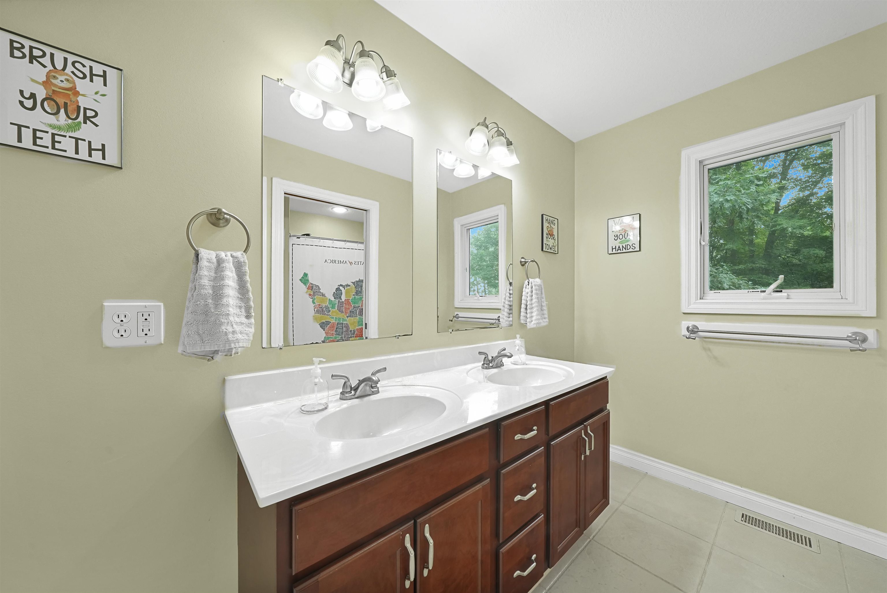 160 Hunters Ridge Cadillac, MI 49601 - Photo 39 of 66 1948185-8d9aa77d-5574-4531-a5da-3495f5e68a1b.JPG