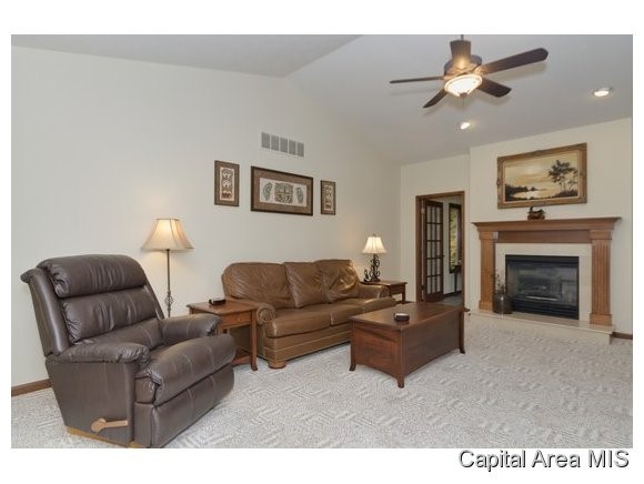 8 Quail Crossing Rochester, IL 62563 - Photo 11 of 24