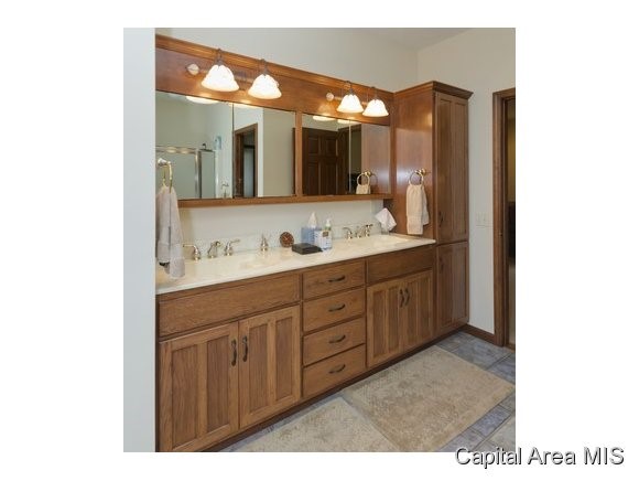 8 Quail Crossing Rochester, IL 62563 - Photo 13 of 24