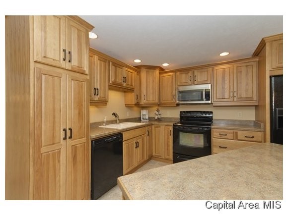 8 Quail Crossing Rochester, IL 62563 - Photo 21 of 24