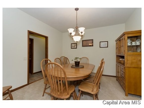 8 Quail Crossing Rochester, IL 62563 - Photo 5 of 24