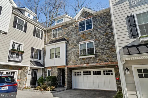 $1,650,000 | 219 East Montgomery Avenue, Unit 6, Ardmore, PA 19003