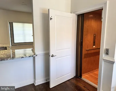 $1,650,000 | 219 East Montgomery Avenue, Unit 6, Ardmore, PA 19003